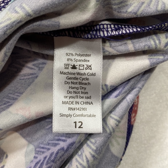 Lularoe Short Sleeve T Shirt Christmas Stockings Blue Womens Size 12 - Picture 6 of 7